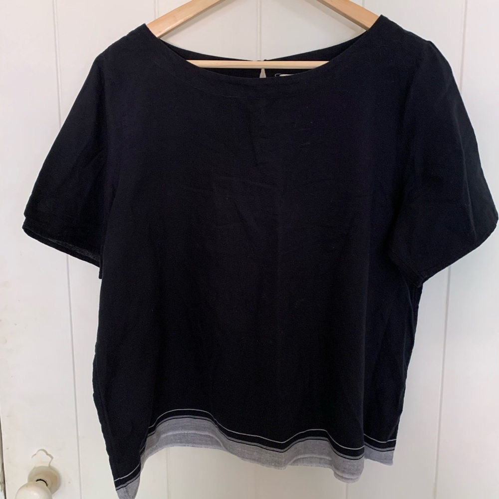 Eileen Fisher black top